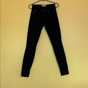 True Skinny Gap Jeans